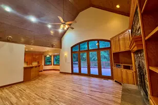 1310 Deerwood Dr, Madison, GA 30650 - Photo 6