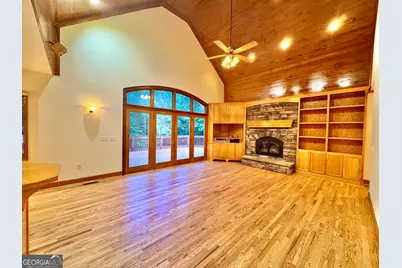 1310 Deerwood Drive, Madison, GA 30650 - Photo 4