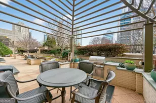 3334 Peachtree Rd NE, Atlanta, GA 30326 - Photo 36