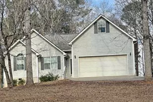 192 Duncans Mill, Locust Grove, GA 30248 - Photo 1