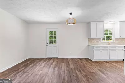 223 Pinehaven Drive, Lagrange, GA 30240 - Photo 8