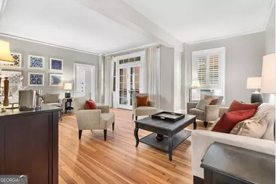 24 E Liberty Street #APT 53, Savannah, GA 31401 - Photo 6