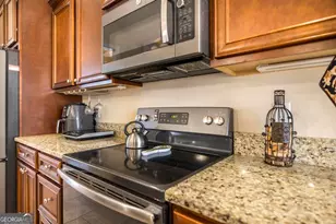 206 Londe Ln, Perry, GA 31069 - Photo 12