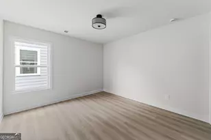 3810 Cottage Cir, Clarkston, GA 30021 - Photo 6