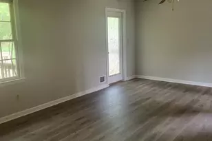 1293 Monfort Rd, Lawrenceville, GA 30046 - Photo 6