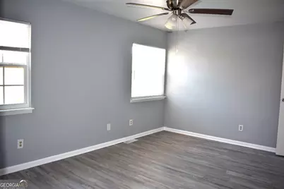 912 Pineland Avenue #APT 6, Hinesville, GA 31313 - Photo 8