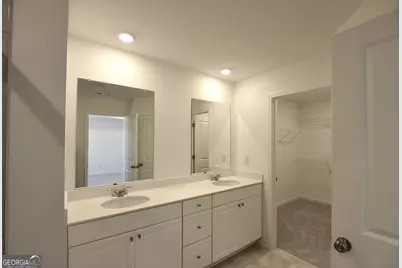 2839 Rosehall Way, Lawrenceville, GA 30044 - Photo 14