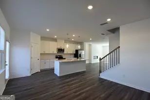 2839 Rosehall Way, Lawrenceville, GA 30044 - Photo 12