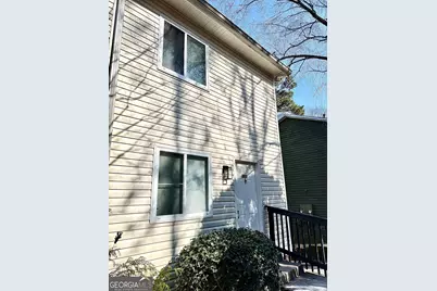 561 Northridge Crossing Drive, Sandy Springs, GA 30350 - Photo 1