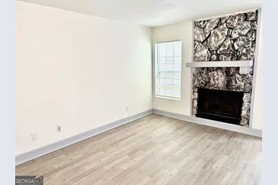 561 Northridge Crossing Drive, Sandy Springs, GA 30350 - Photo 6