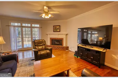 1000 Holcomb Ct, Bogart, GA 30622 - Photo 12