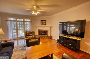 1000 Holcomb Ct, Bogart, GA 30622 - Photo 12