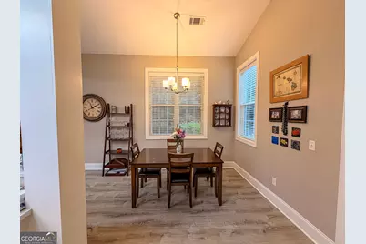 303 Winchester Court, Dublin, GA 31021 - Photo 12