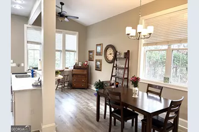 303 Winchester Court, Dublin, GA 31021 - Photo 8