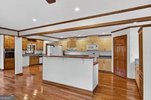 175 Flat Creek Ct, Fayetteville, GA 30214 - Photo 34