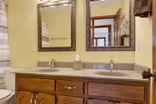 175 Flat Creek Ct, Fayetteville, GA 30214 - Photo 54