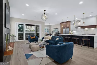 42 Chaucer Street, Savannah, GA 31410 - Photo 16