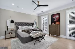 42 Chaucer St, Savannah, GA 31410 - Photo 24