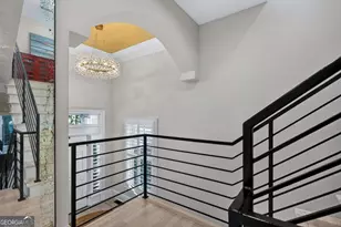 42 Chaucer St, Savannah, GA 31410 - Photo 22