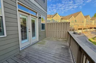 525 Grove Field Ct, Suwanee, GA 30024 - Photo 18