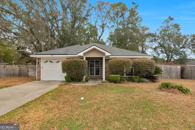 223 Guyett Avenue, Hinesville, GA 31313 - Photo 2