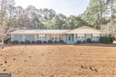 19 Mansfield Drive, Hawkinsville, GA 31036 - Photo 1