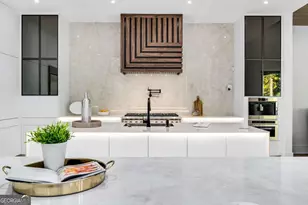 1000 Clementstone Dr, Atlanta, GA 30342 - Photo 10