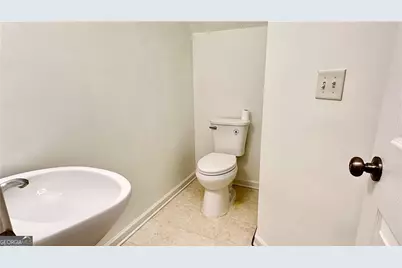 6243 Shoreview Circle, Flowery Branch, GA 30542 - Photo 6