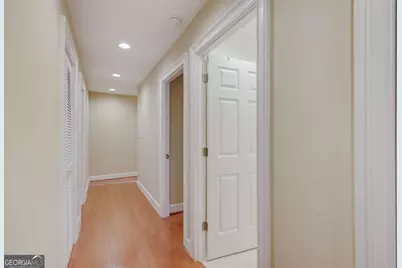 247 Washington Street #302, Athens, GA 30601 - Photo 22