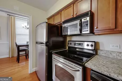 247 Washington Street #302, Athens, GA 30601 - Photo 18