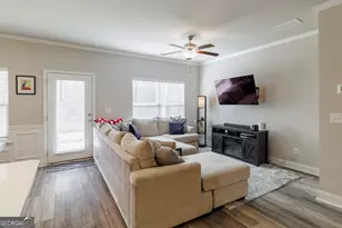 5545 Rockfern Dr, Lilburn, GA 30047 - Photo 6