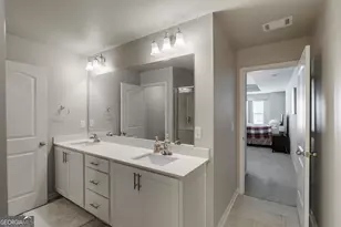 5545 Rockfern Dr, Lilburn, GA 30047 - Photo 20