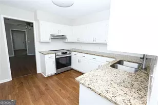 218 E East Bonacre Rd, Cataula, GA 31804 - Photo 10