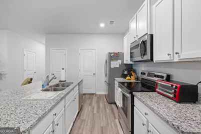 271 Oakwood Drive, Milledgeville, GA 31061 - Photo 6