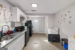 1128 Fair St SW, Atlanta, GA 30314 - Photo 4