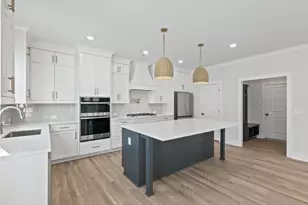 2410 Reserve Manor Ct, Lawrenceville, GA 30043 - Photo 14