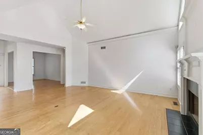 2021 Cockrell Pointe NW, Kennesaw, GA 30152 - Photo 12