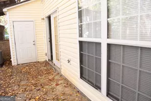 1695 Camden Forrest Way, Riverdale, GA 30296 - Photo 36