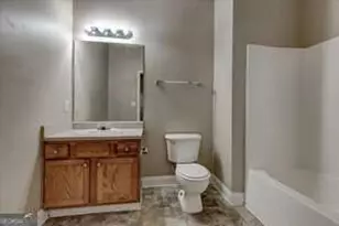 1604 Lady Maria Ct, Locust Grove, GA 30248 - Photo 6