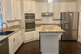 392 Brookwater Ct, Stone Mountain, GA 30087 - Photo 8