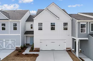 42 Umber Ln, Newnan, GA 30263 - Photo 2