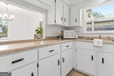 204 Pine Street, Saint Simons, GA 31522 - Photo 12