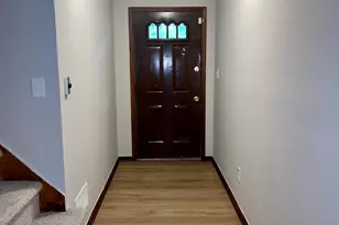 977 Leeward Ln, Jonesboro, GA 30238 - Photo 2