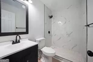 2814 Woodhollow Ln, Jonesboro, GA 30236 - Photo 18