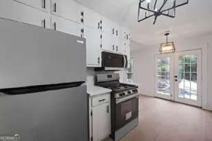 2814 Woodhollow Ln, Jonesboro, GA 30236 - Photo 12