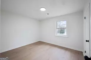 2814 Woodhollow Ln, Jonesboro, GA 30236 - Photo 16