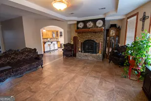 1303 Purple Rd, Byron, GA 31008 - Photo 16