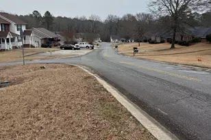 1820 North Ridge Dr NE, Milledgeville, GA 31061 - Photo 4