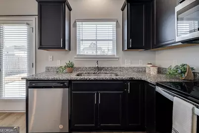 872 Grayson Avenue, Hinesville, GA 31313 - Photo 16