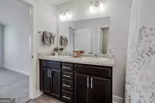 872 Grayson Ave, Hinesville, GA 31313 - Photo 6